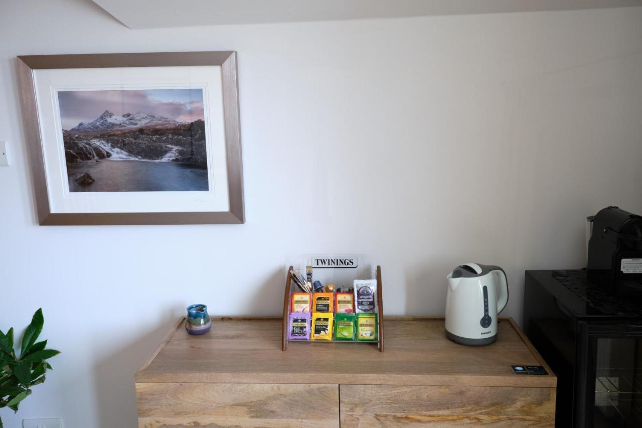 Hazelbank Bed And Breakfast Colbost Екстериор снимка